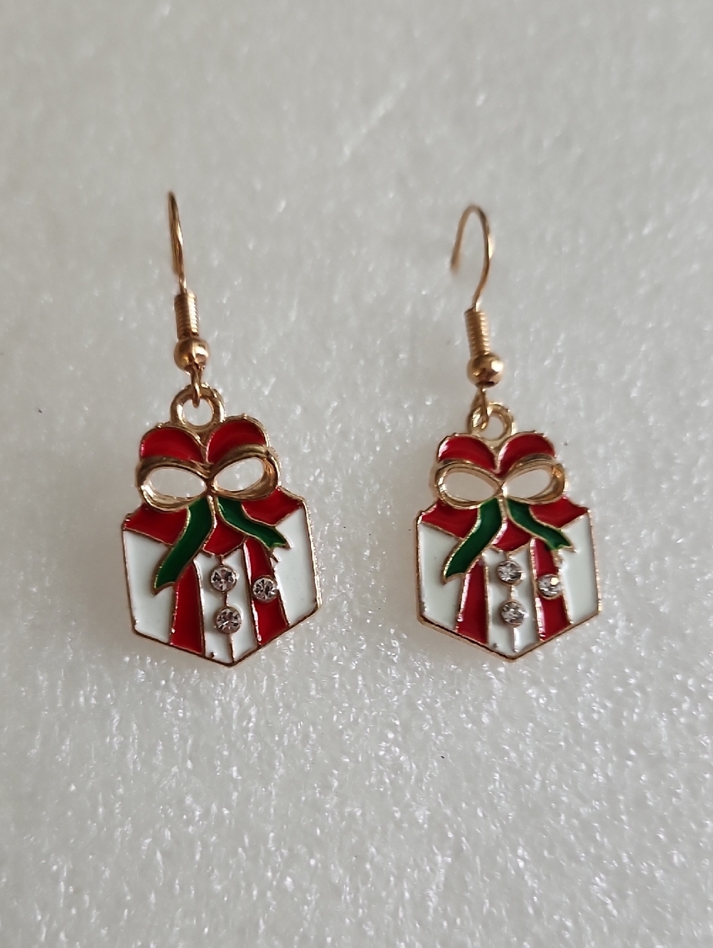 Hand Crafted Red, White & Green Gift Box Drop Earrings
